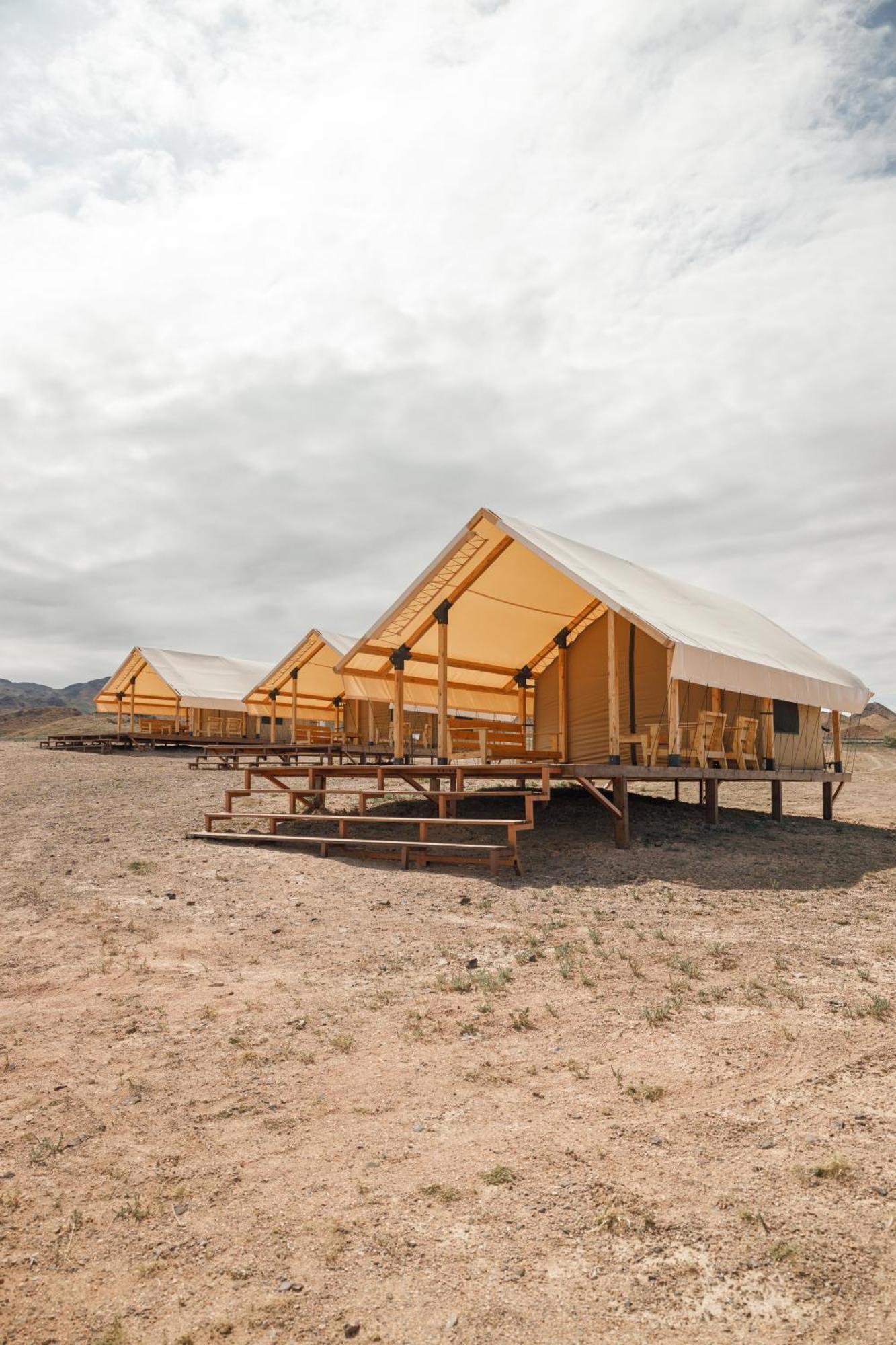 Charyn Canyon Glamping Tents Kokpek المظهر الخارجي الصورة